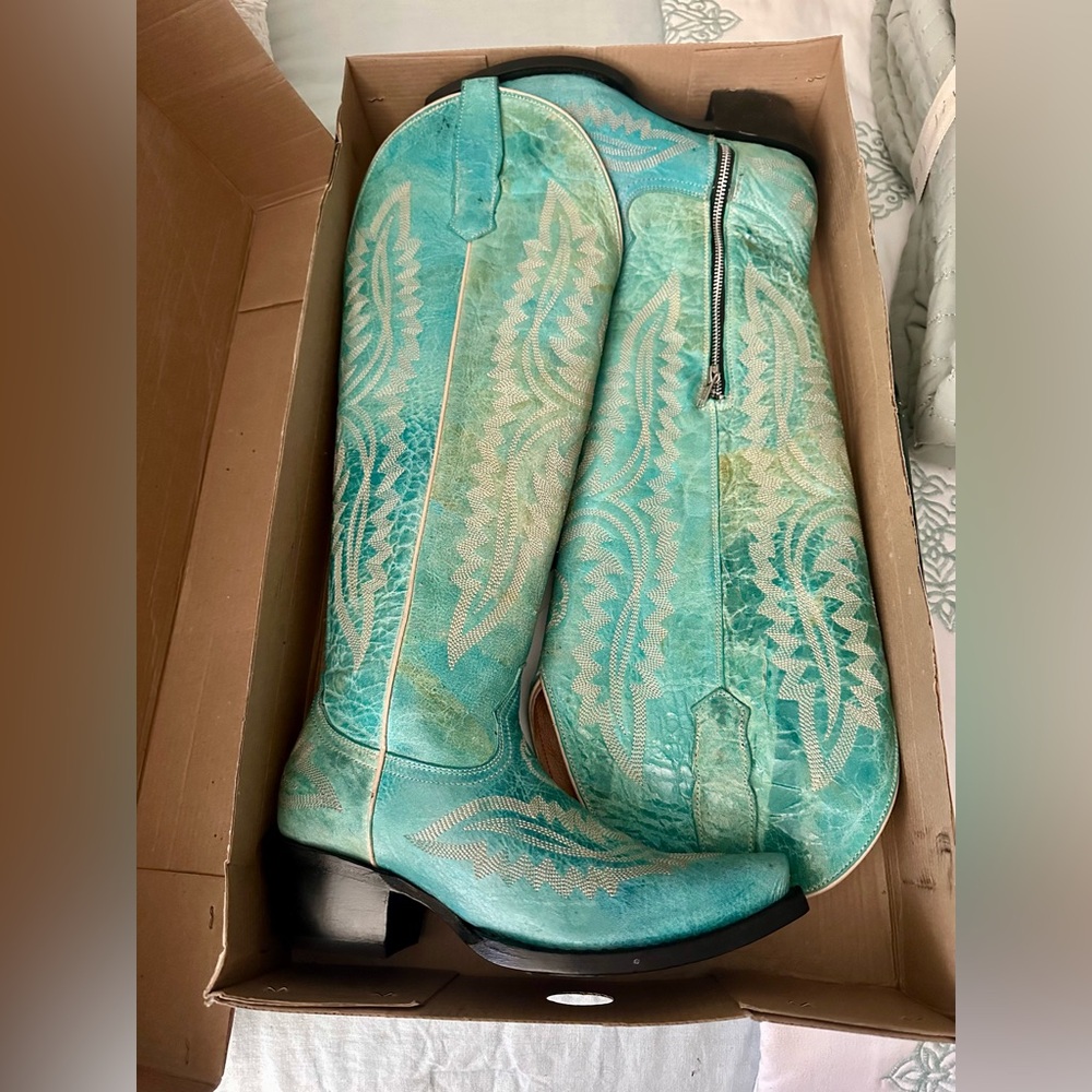 Valencia Brigith Tall Snip Toe Cowgirl Boot - Size 8 NEW